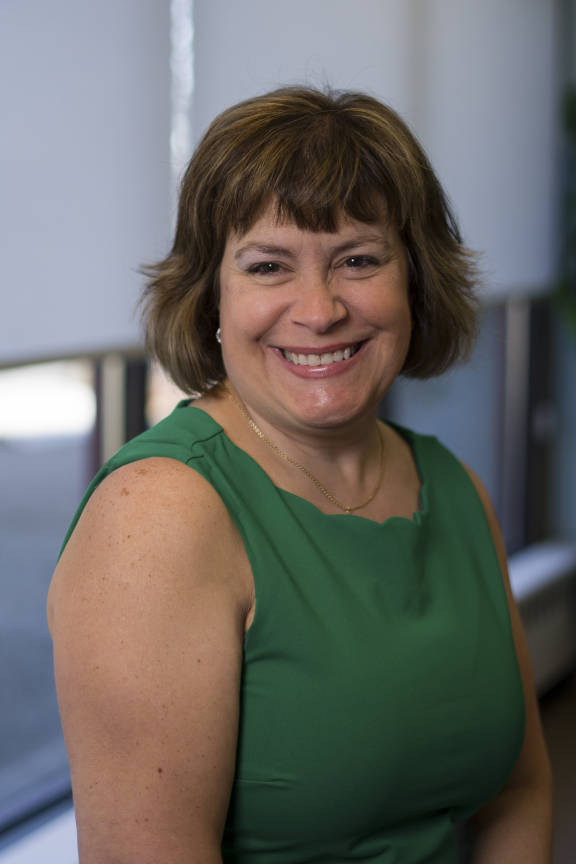 Annette_Hines_Headshot